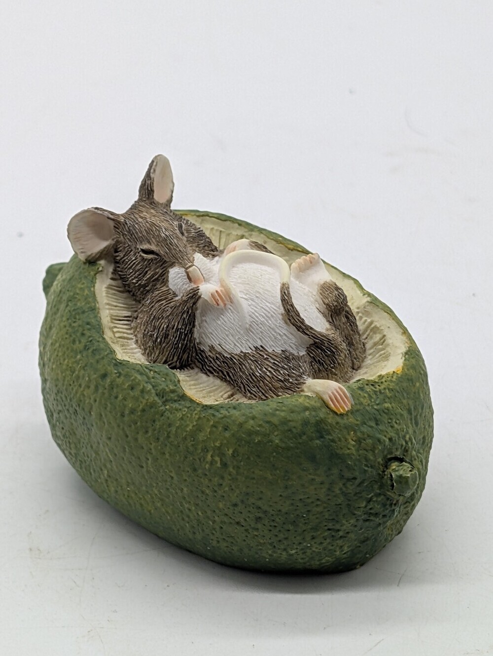 Vintage 1995 Munro "After The Party" Mouse Asleep In Lime Figurine Steven Vyse